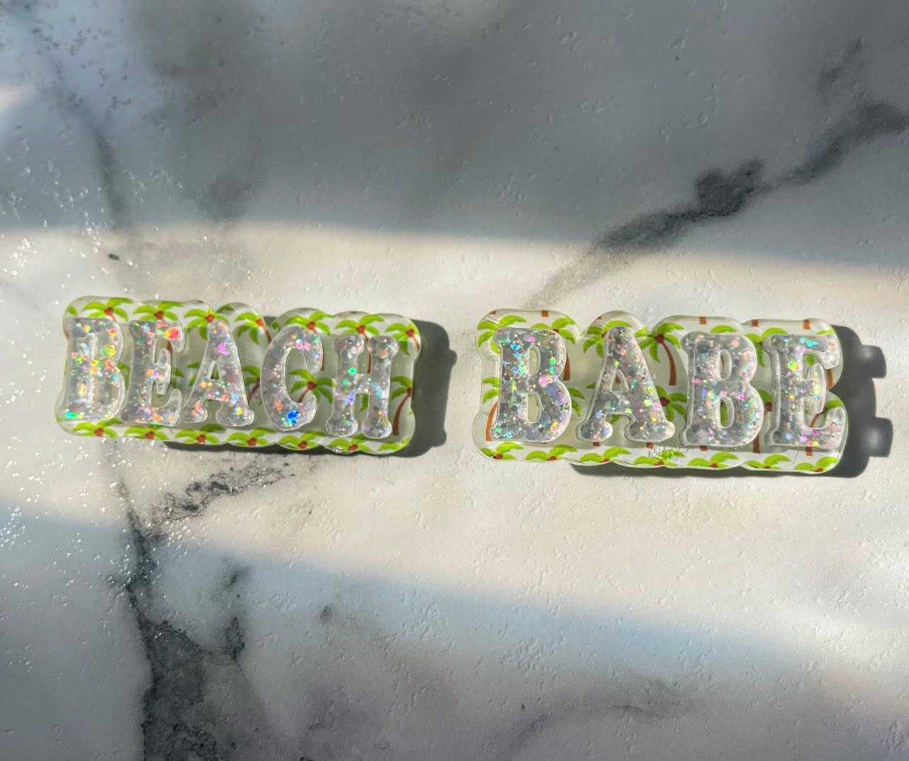 Beach babe clips