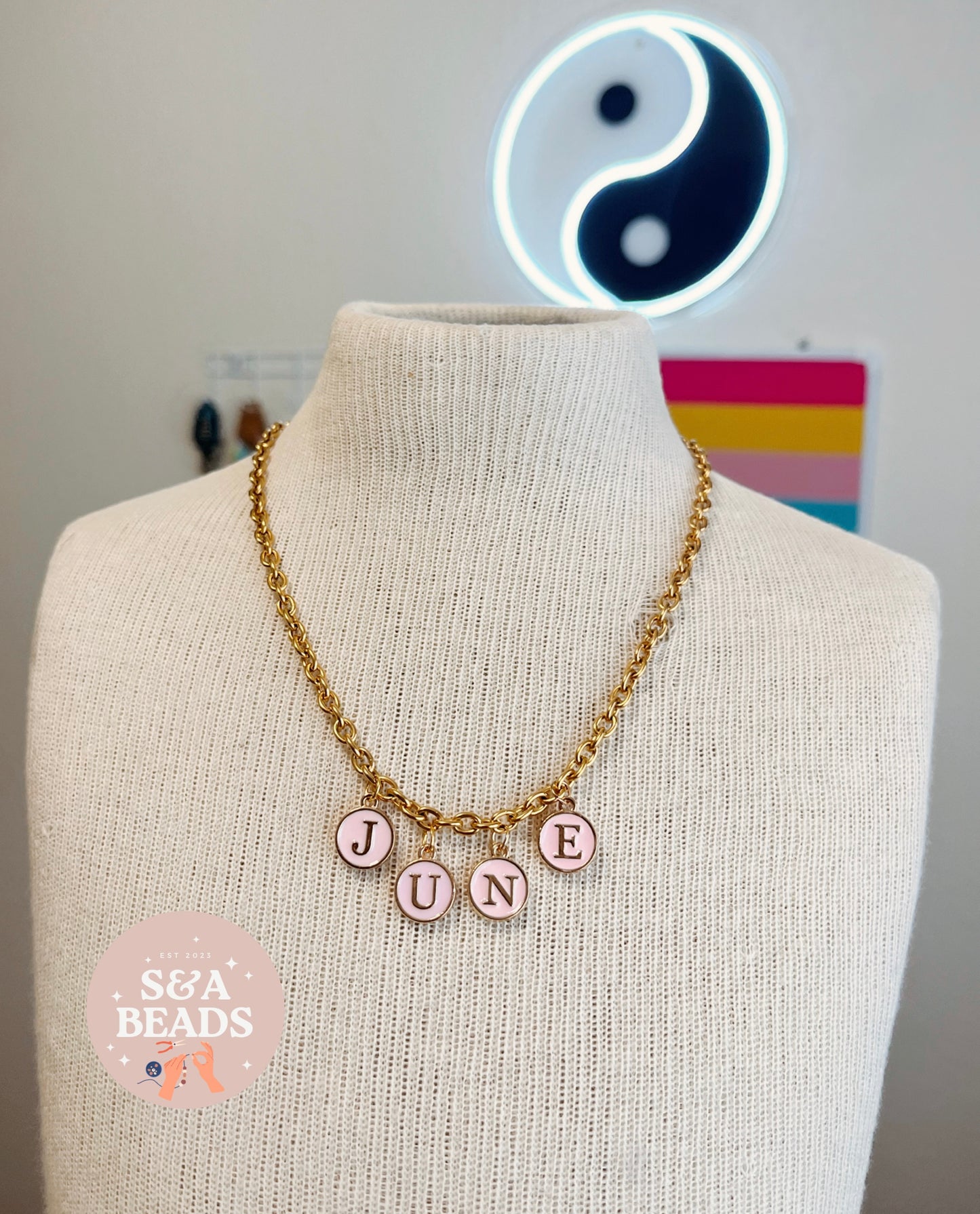 MAX style necklace