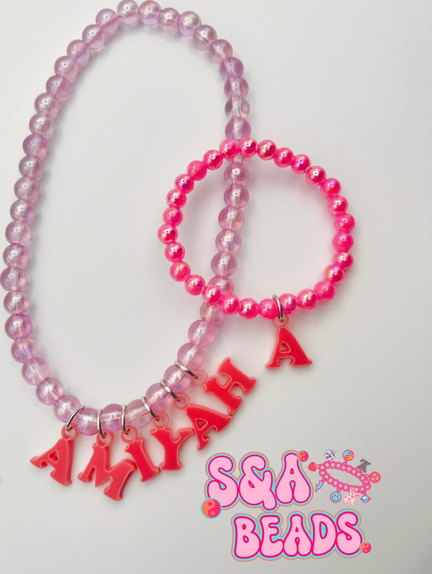 Acrylic necklace & bracelet set