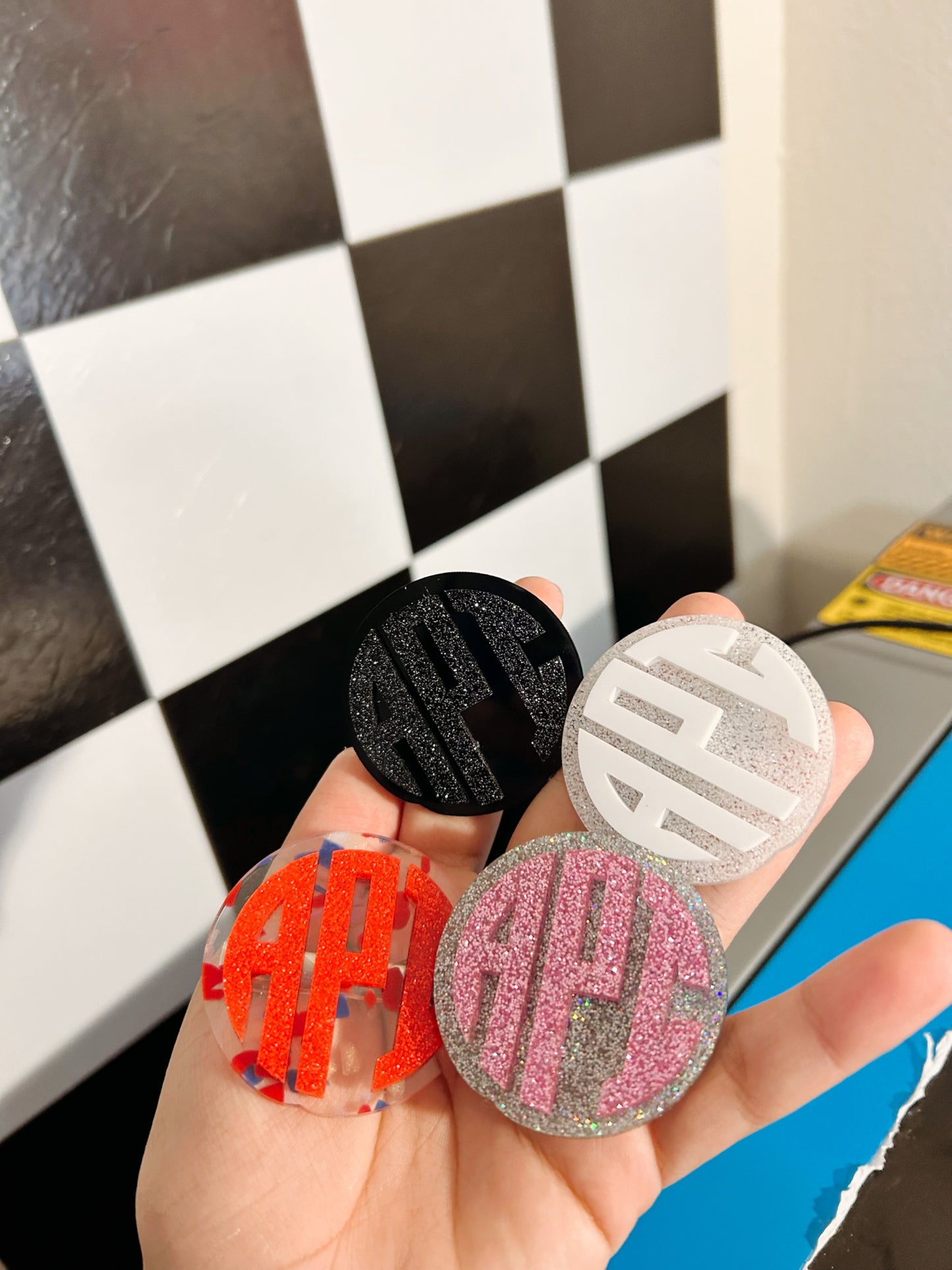 Monogram Clips