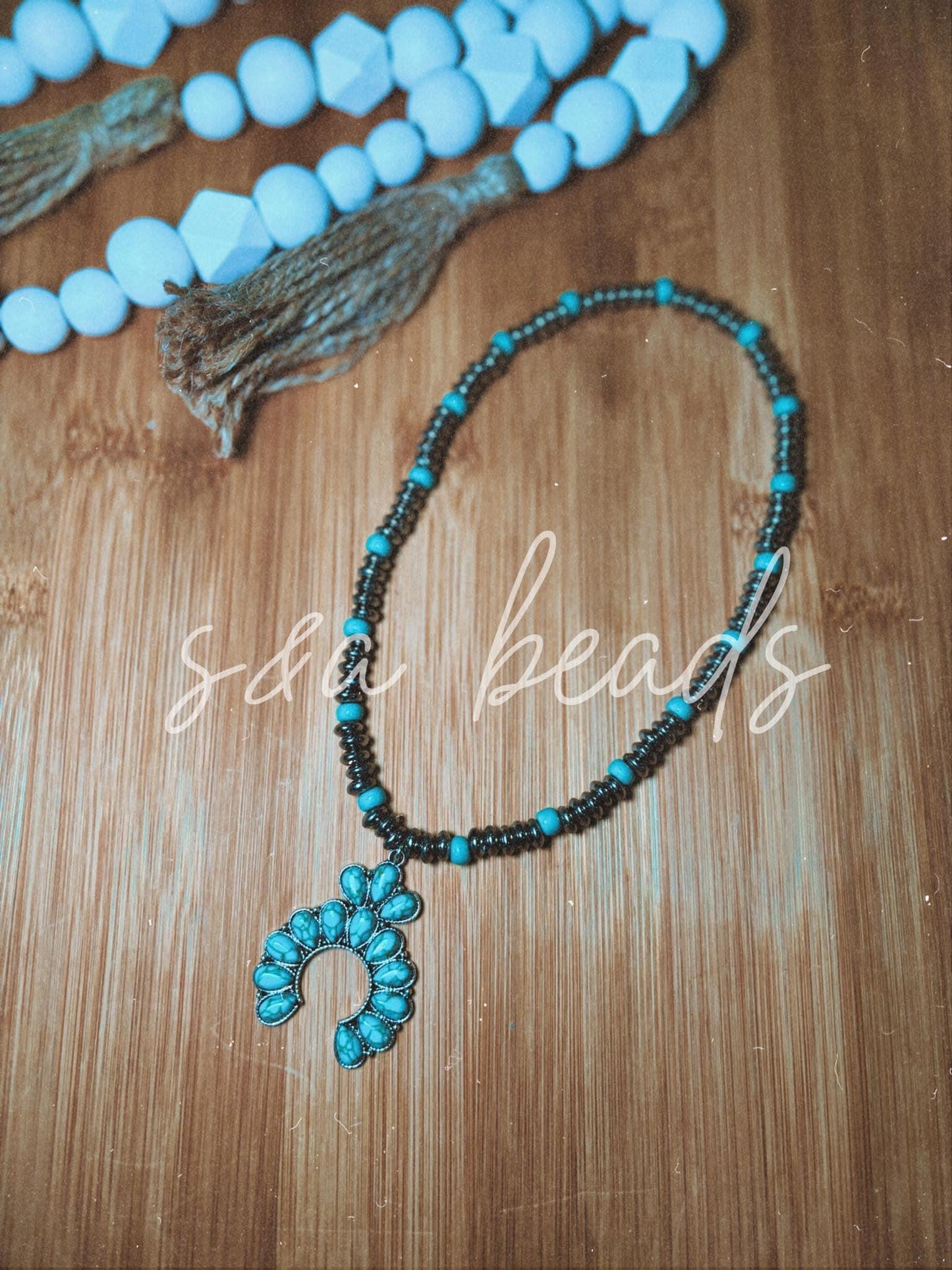 Western necklace