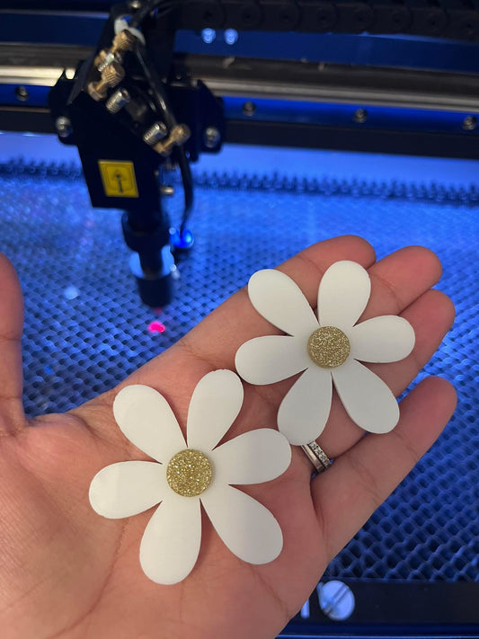 Daisy clips